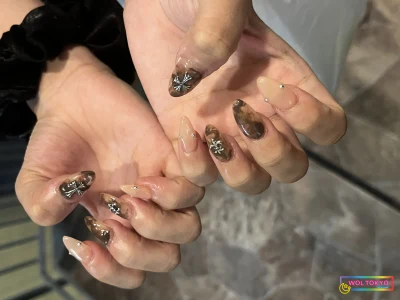 WOLTOKYO 渋谷店 渋谷ネイル ニュアンス ブラウン×ベージュニュアンスネイル|秋のエレガント 担当masaki WOLTOKYO 渋谷店 渋谷ネイル ニュアンス ブラウン×ベージュニュアンスネイル|秋のエレガント 担当masaki